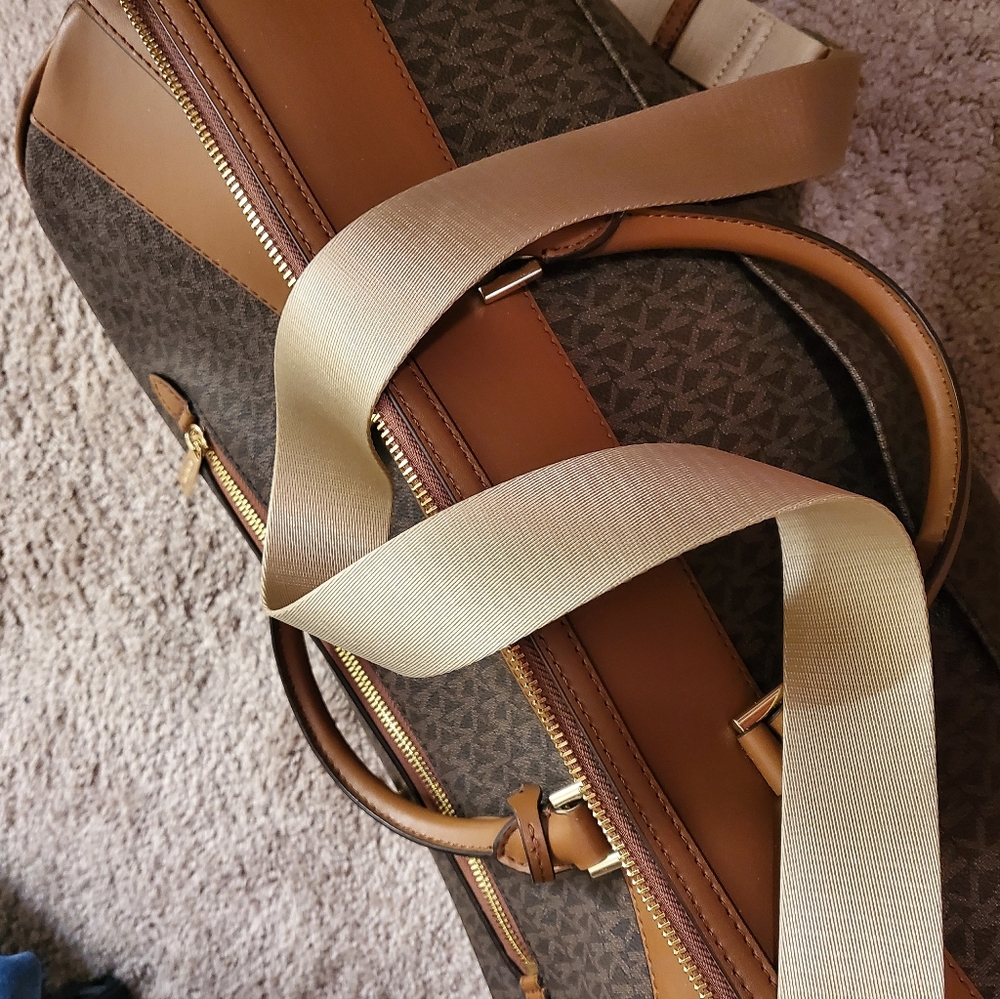 Michael Kors Duffle bag
